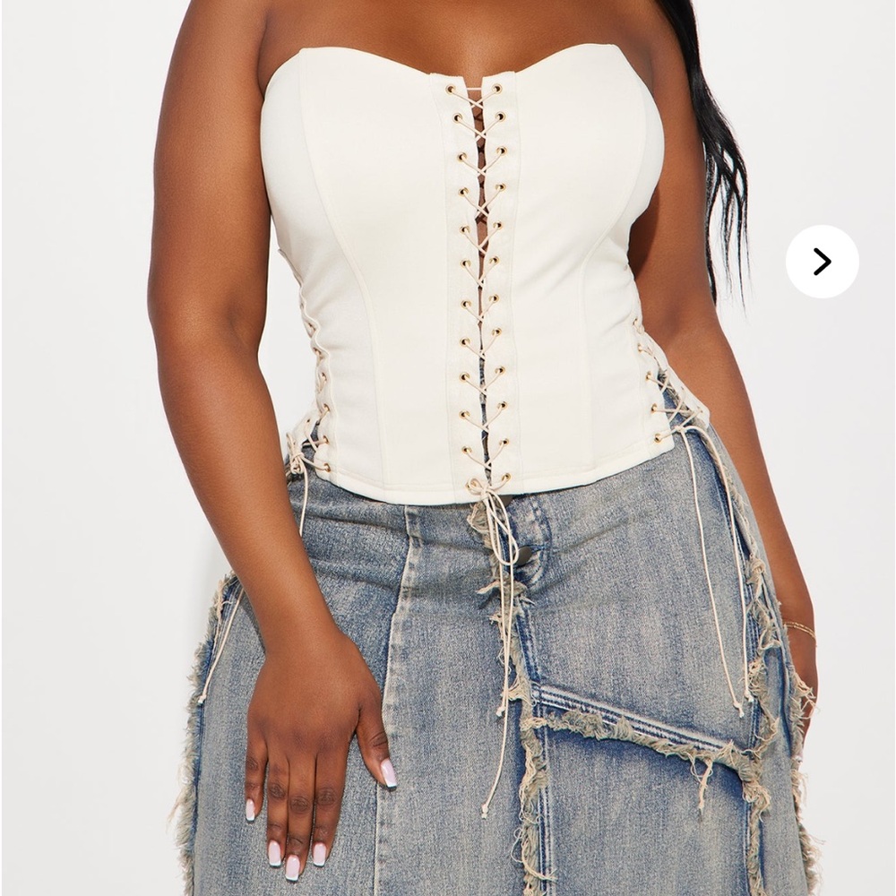 Fashion Nova Cream Sleeveless Bustier Blouse